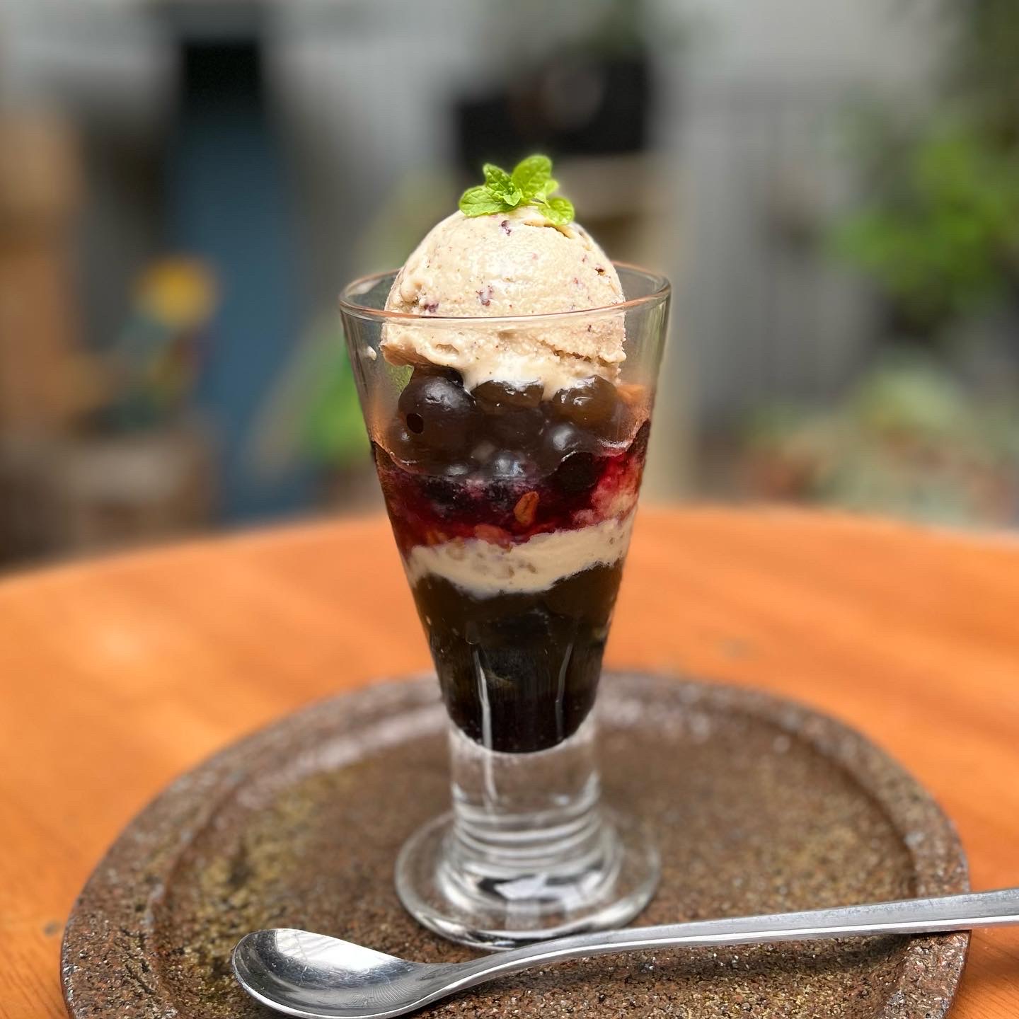 6.11〜 NEW『国分寺平野さんのブルーベリーヴィーガンパフェ』